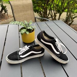 Vans Classic Sneakers